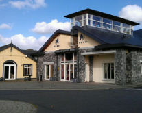 Horse and Jockey Hotel